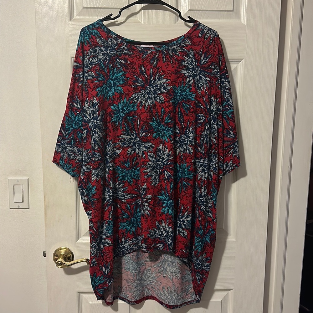 LuLaRoe T-shirt 2XL